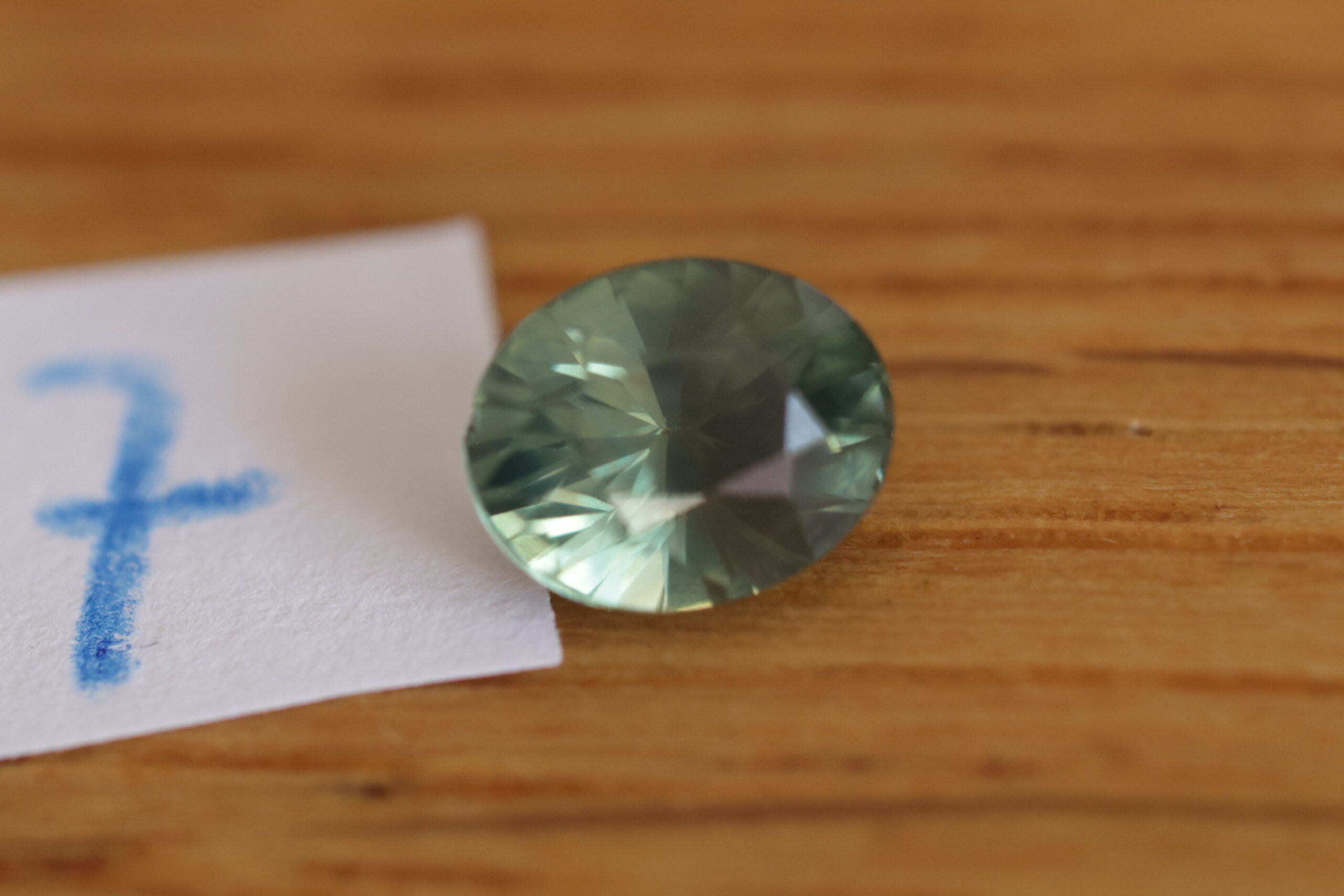 Leśny zielony szafir G7