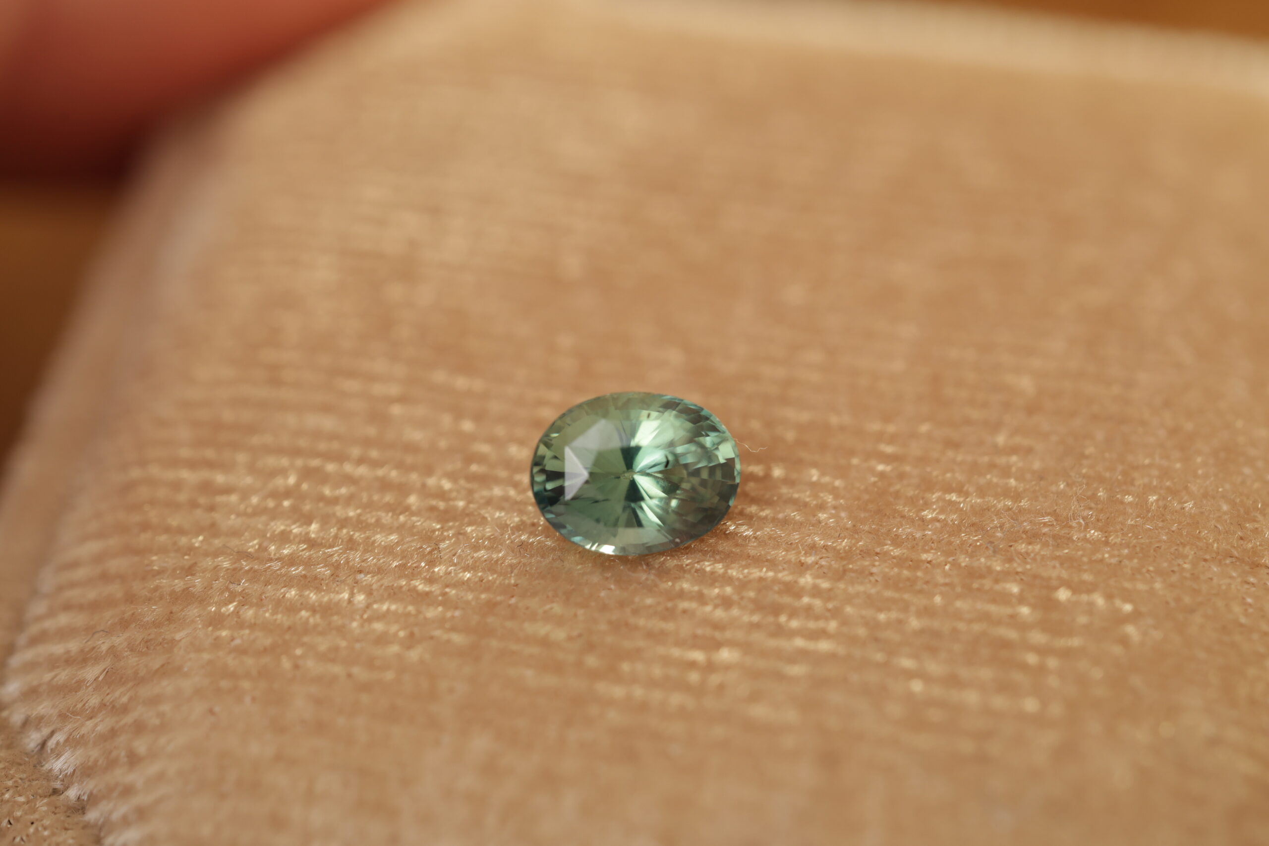 Morski turkusowy szafir